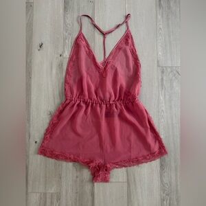 NWT Women’s Secret Sheer Lace Romper Sense Collection size M